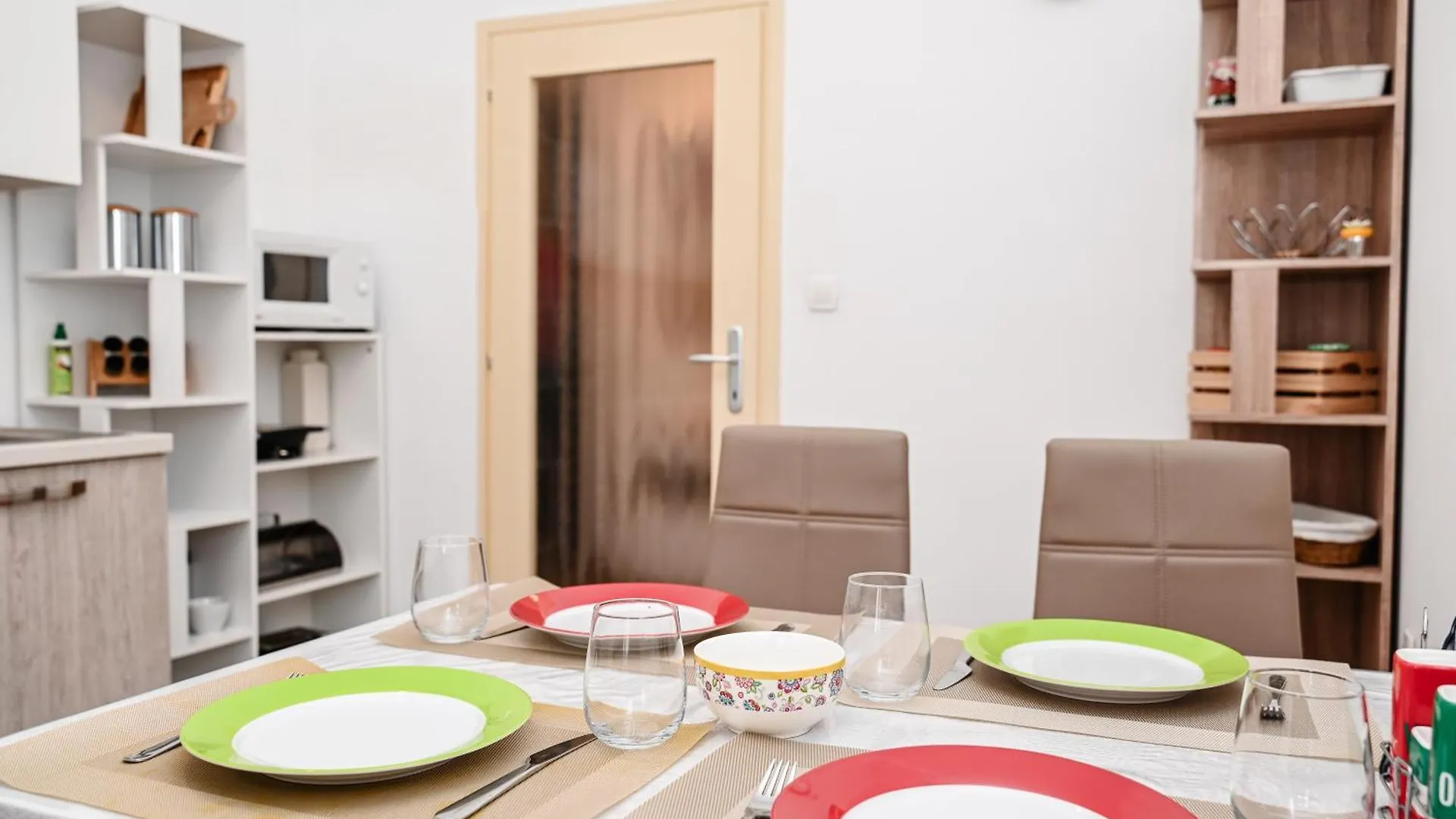 Seafront Apartment Icici
