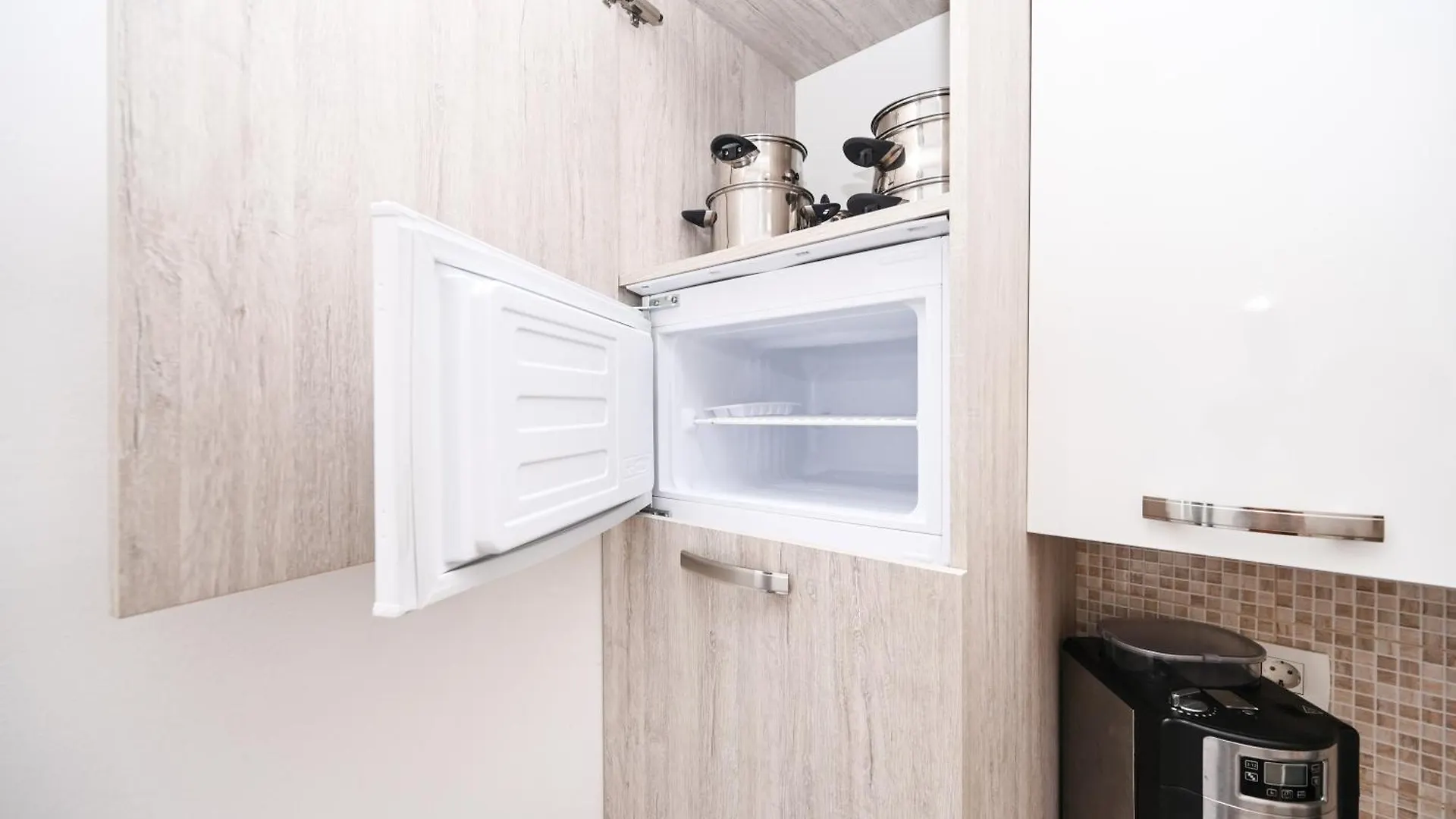 Seafront Apartment Icici