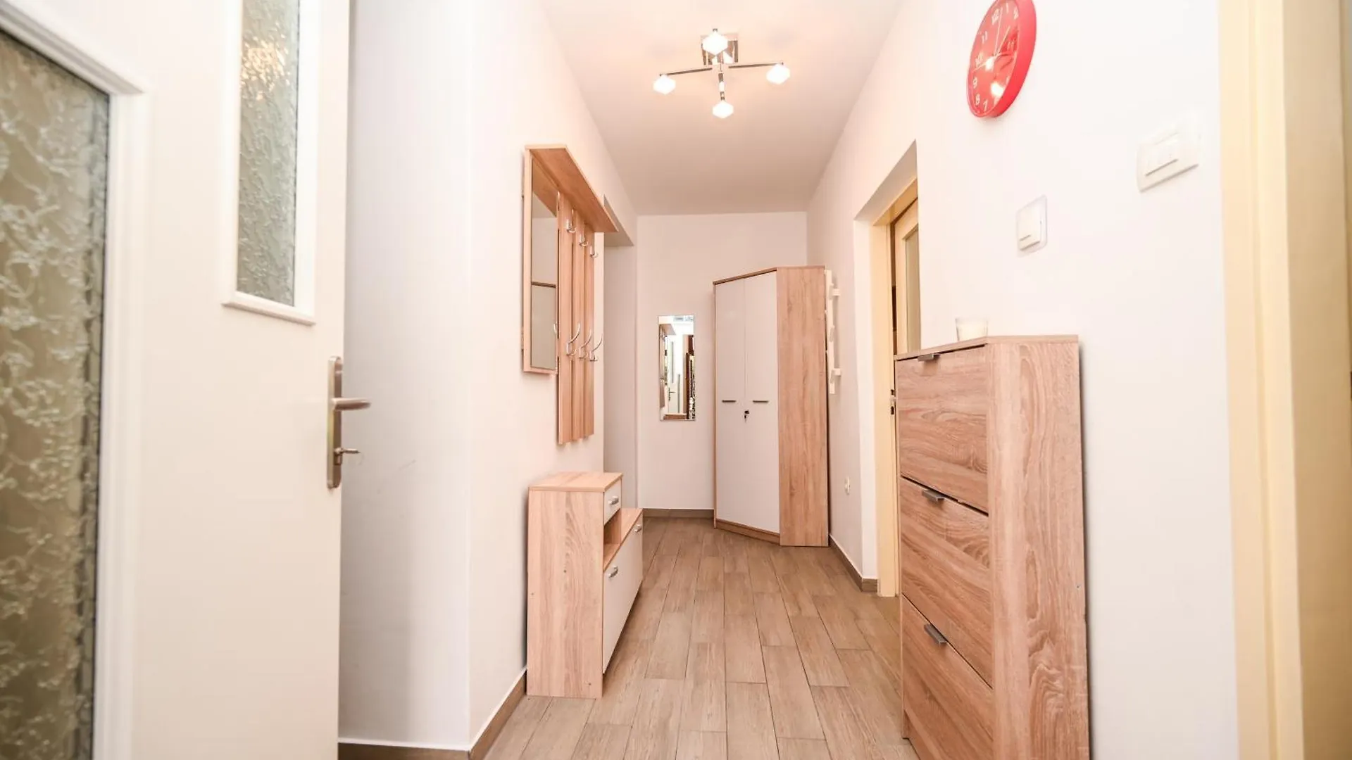 Seafront Apartment Icici