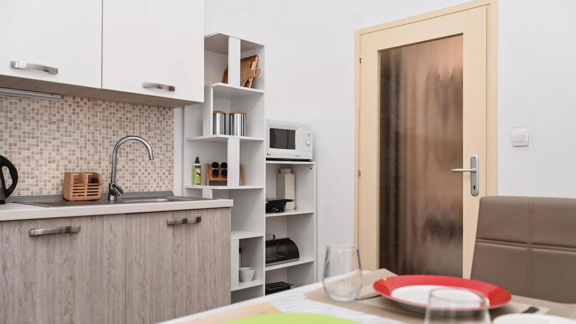 Seafront Apartment Icici